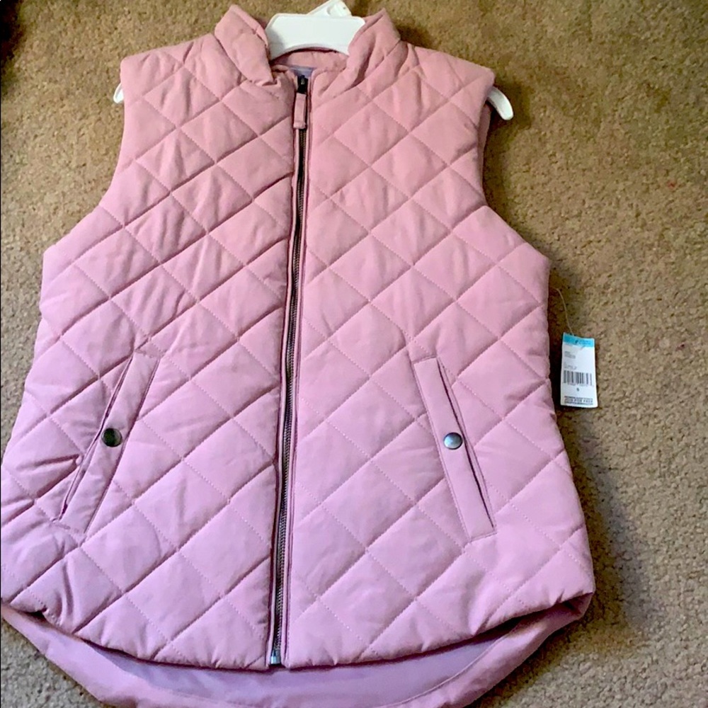 cross linked vest